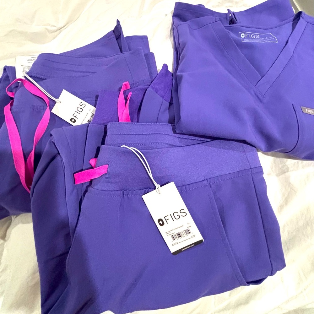 FIGS AMETHYST BUNDLE NWT